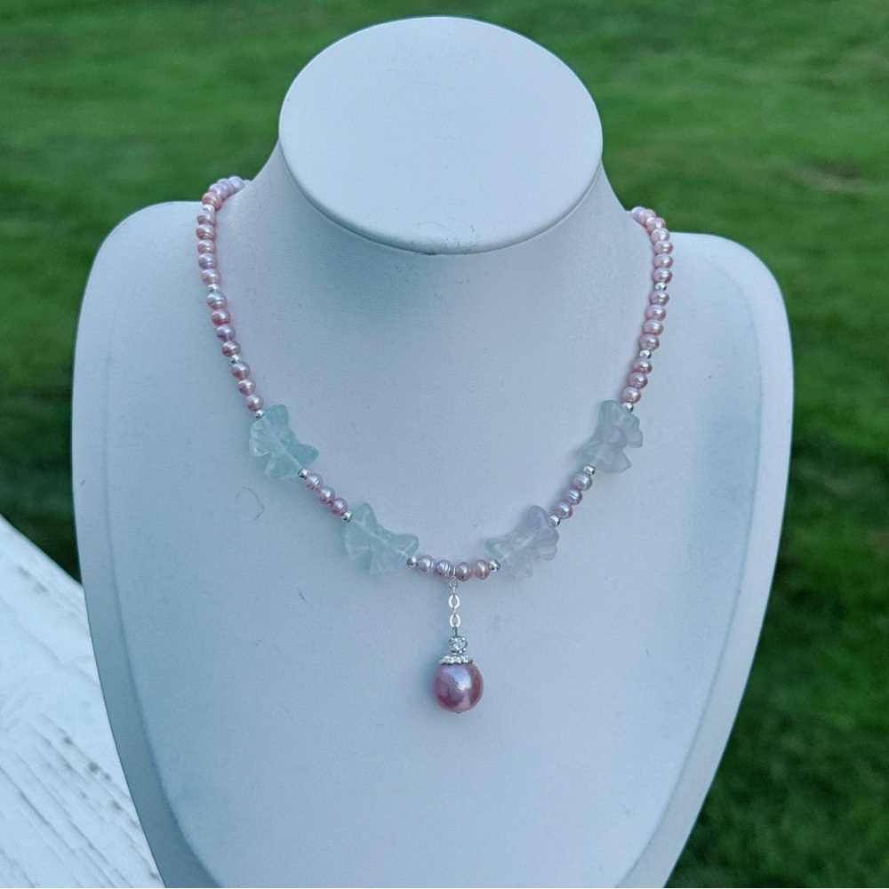 X617 Handmade Freshwater Pearl Necklace with Fluorite Bow Tie Beads